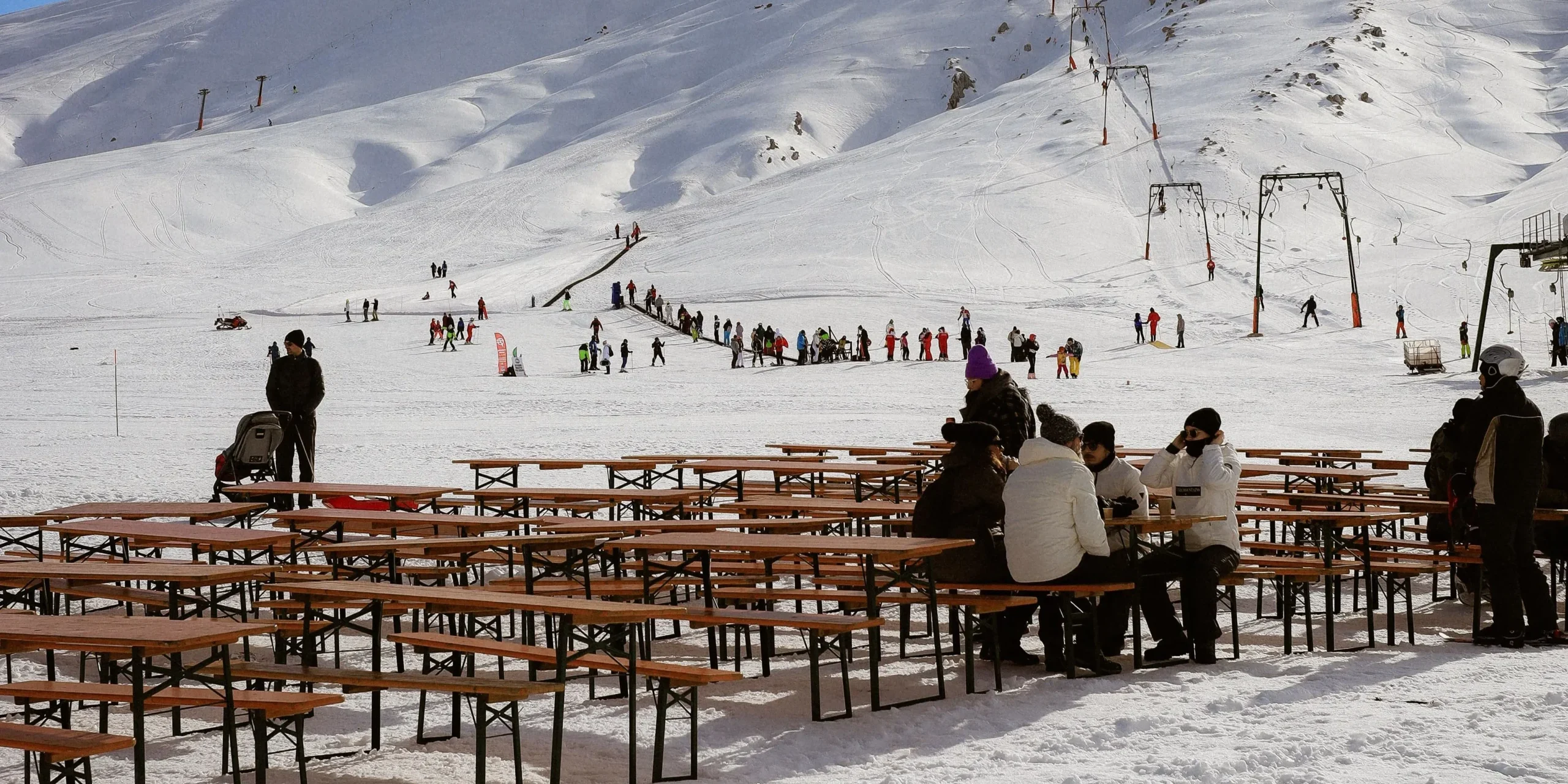 On-slope restaurant menu prices in Bansko ski resort