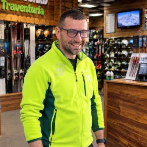 georgi-gerdzhikov-main-chashier-ski-board-traventuria-bansko georgi-gerdzhikov-main-chashier-ski-board-traventuria-bansko