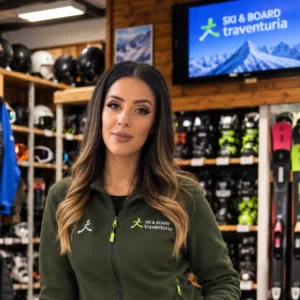 nadya-budina-cashier-desk-ski-board-traventuria-bansko nadya-budina-cashier-desk-ski-board-traventuria-bansko